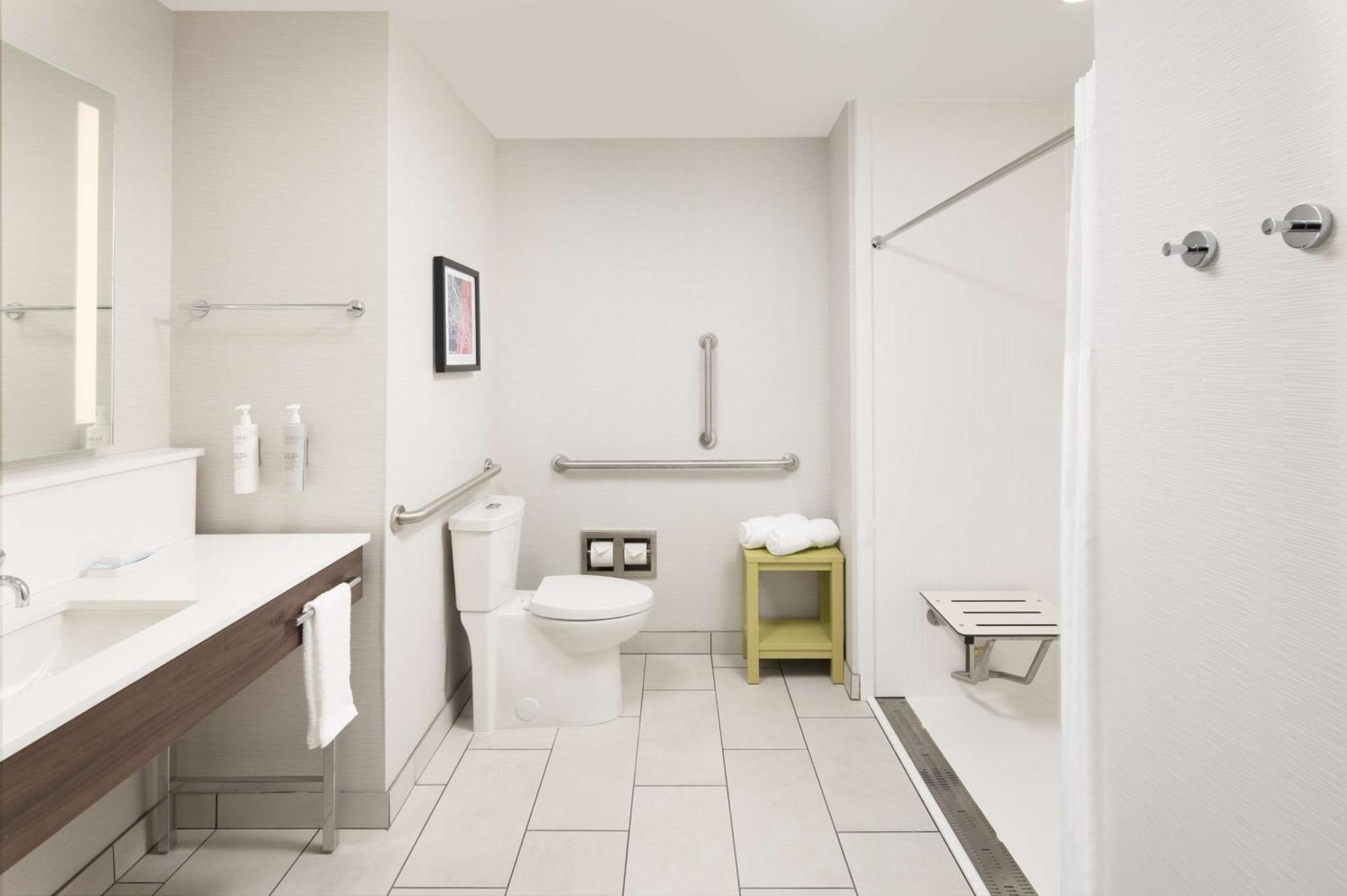 Hampton Inn & Suites Rochester Downtown Esterno foto