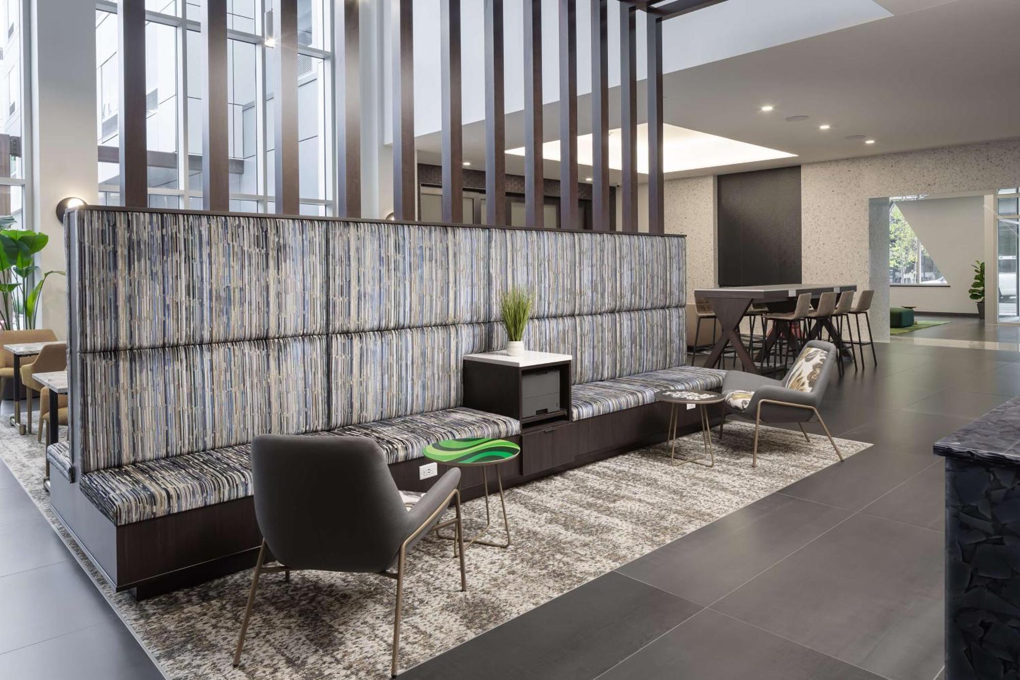 Hampton Inn & Suites Rochester Downtown Esterno foto